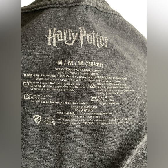 Harry Potter gray Hogwarts short sleeve tee unisex medium - Picture 5 of 5